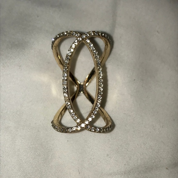 Ring - Picture 1 of 1